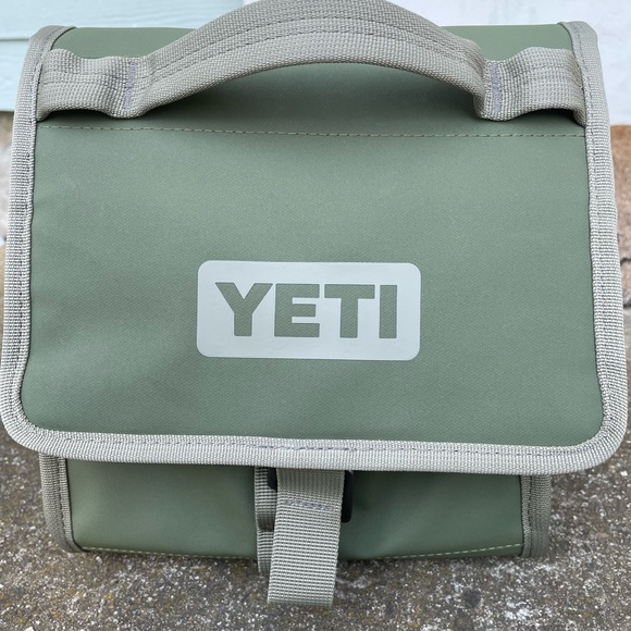 Yeti Bags Authentic Yeti Day Trip Lunch Bagolive Green Poshmark